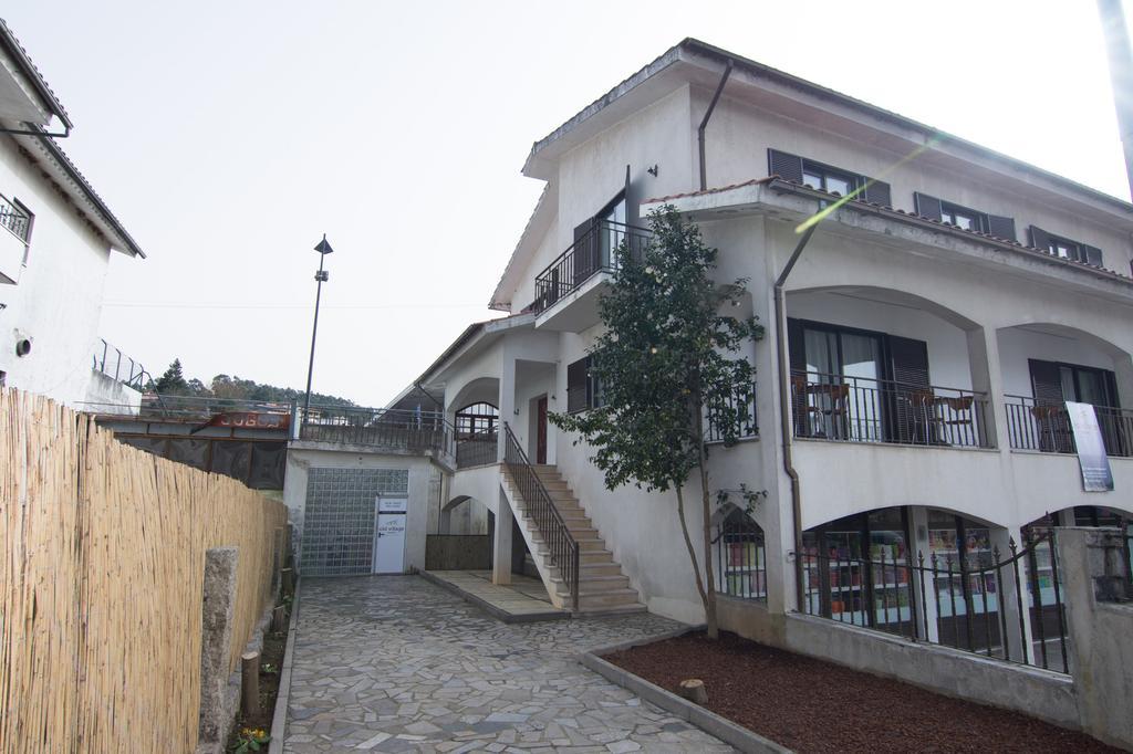 Old Village Hostel Ponte de Lima Exteriör bild